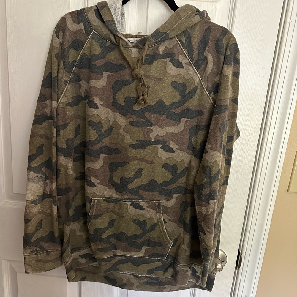 American eagle camo hoodie